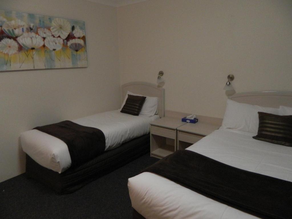 Alabaster Motor Inn 타리 외부 사진