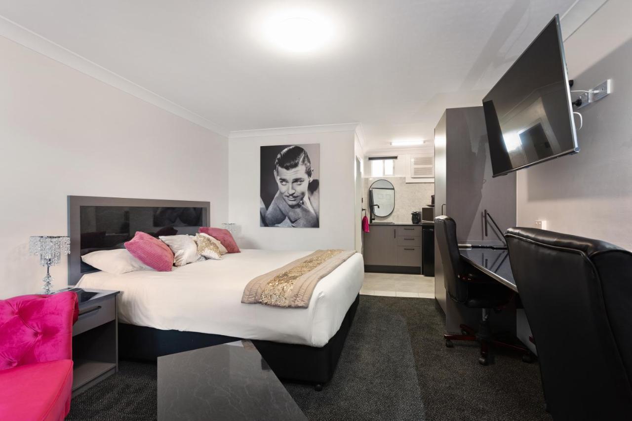 Alabaster Motor Inn 타리 외부 사진